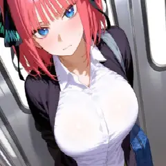 【二次エロ】中野二乃が電車痴漢されまくるエロ画像・・・
